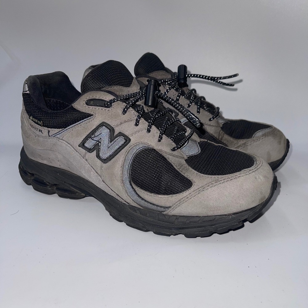 New Balance Men's Size 6 1002R Gore-Tex Hiking Trail Shoes Gray Black